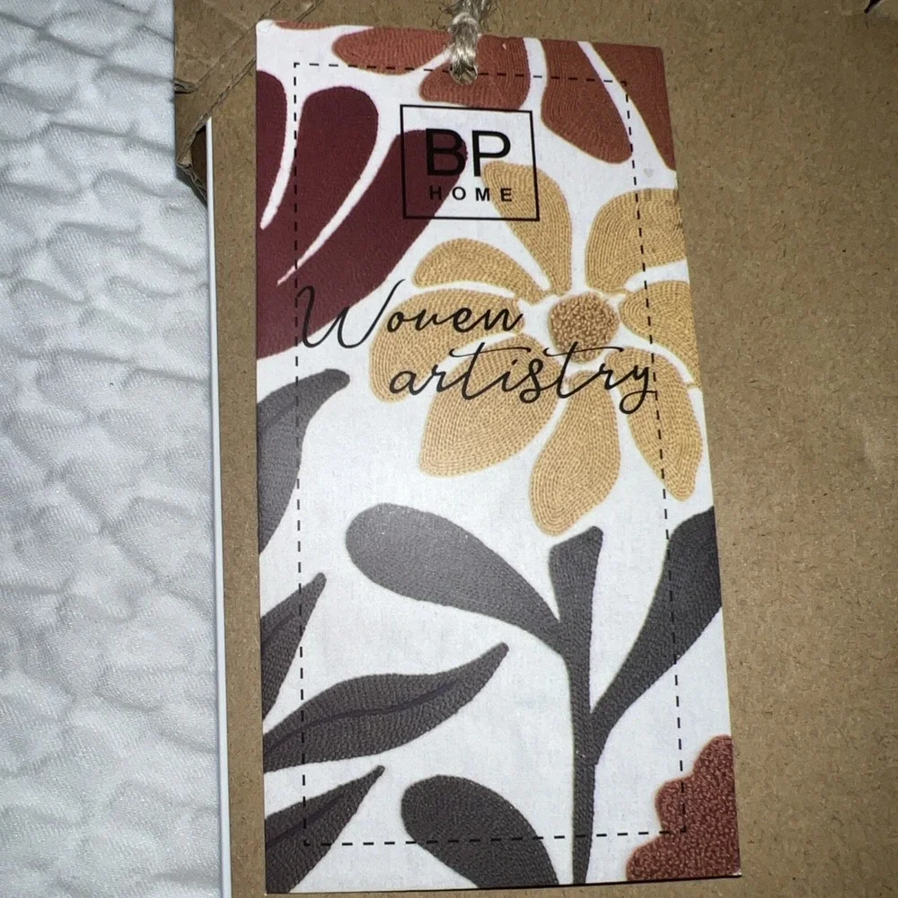 New BP Home Textile Embroidery. Woven Artistry L O V E Picture Frame 12 X 15